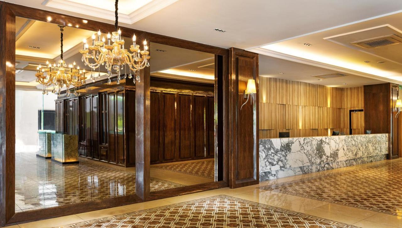 באנגי Le'Venue Hotel מראה חיצוני תמונה